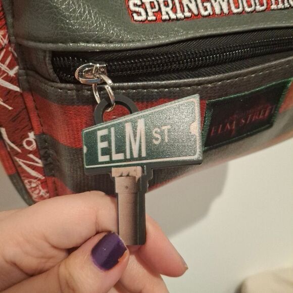 Nightmare on Elm Street Freddy Kreuger Backpack Bookbag - Picture 9 of 11